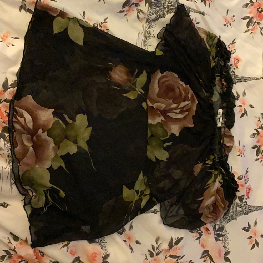 Bought it Fashion nova like new very comfortable